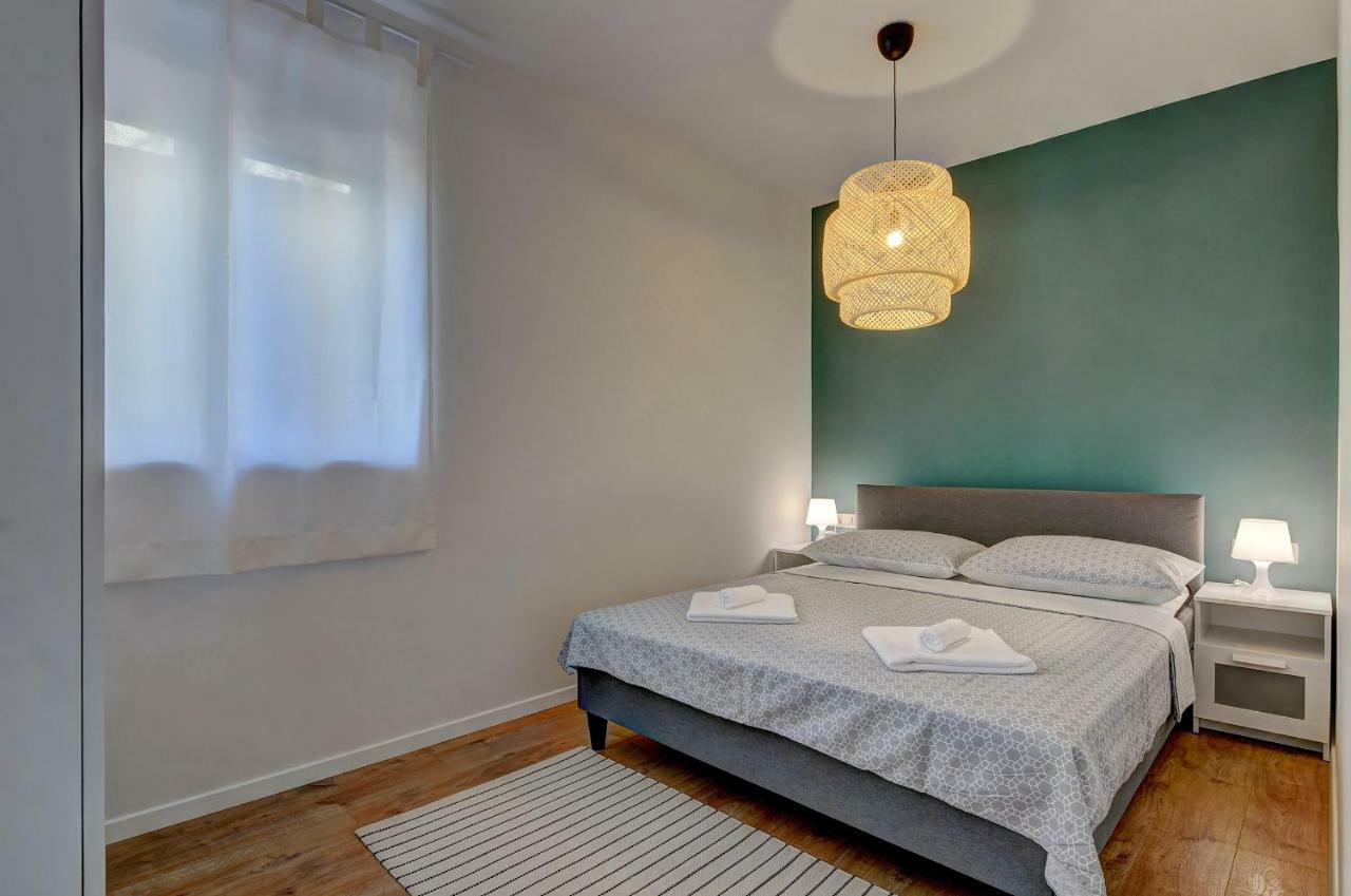 Apartman D Pula Exterior photo